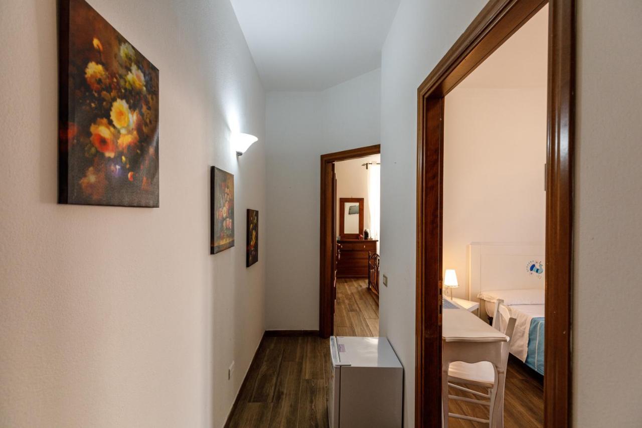 Onlyrooms I - Central & Quiet Area Cagliari Extérieur photo