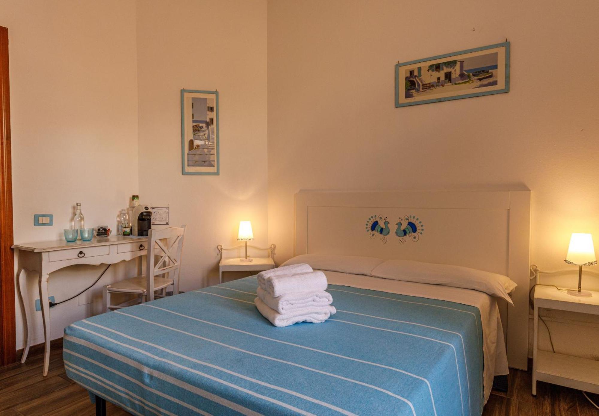 Onlyrooms I - Central & Quiet Area Cagliari Extérieur photo